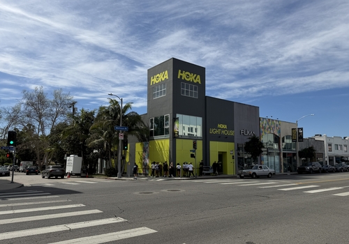 8250 Melrose Avenue, Los Angeles, CA, USA | popshop