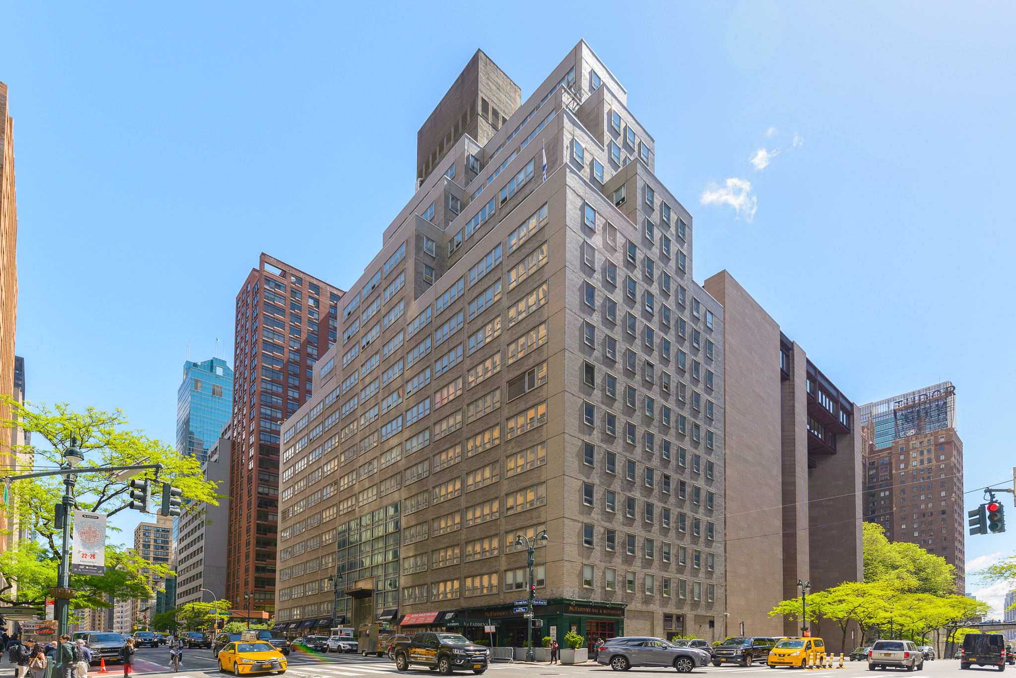 800 Second Avenue, NY, NY 10017 | popshop