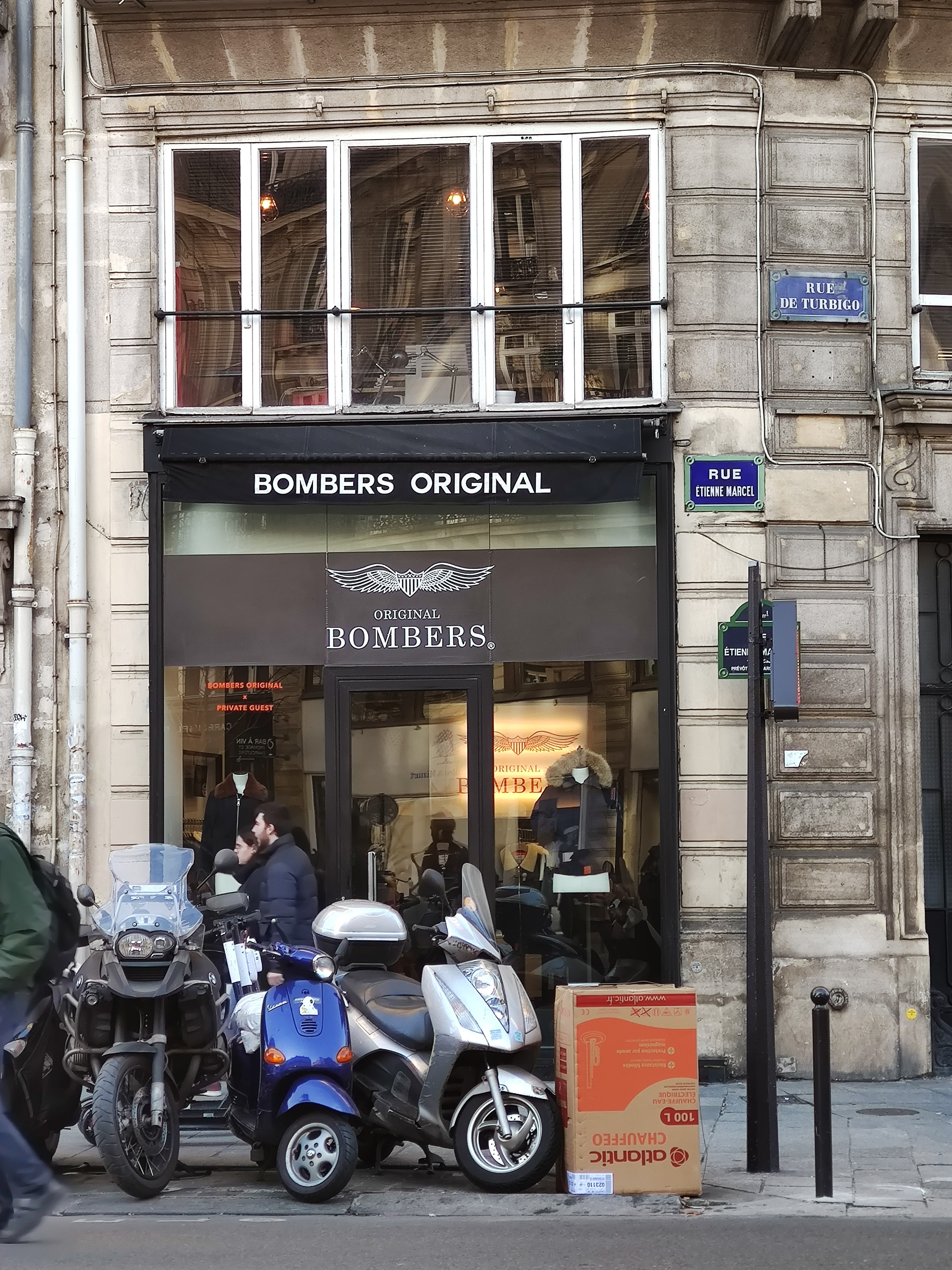 13 Rue Etienne Marcel